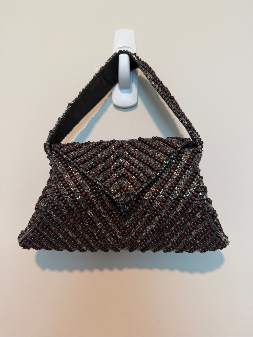 Vintage K.C. Malhan Envelope hand Bag in Brown & iridescent geometric pattern